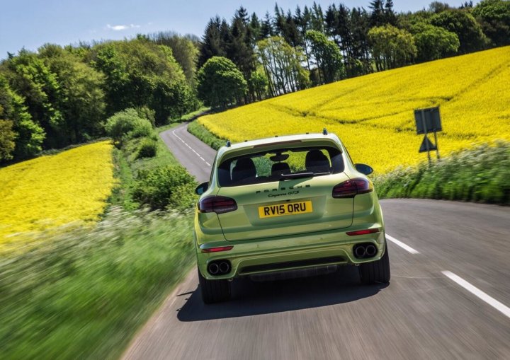 豪华SUV跑车 新款保时捷卡宴与老款对比