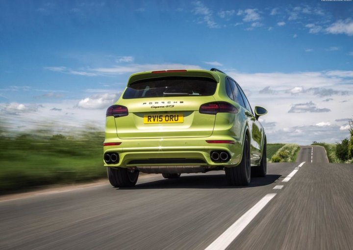 豪华SUV跑车 新款保时捷卡宴与老款对比