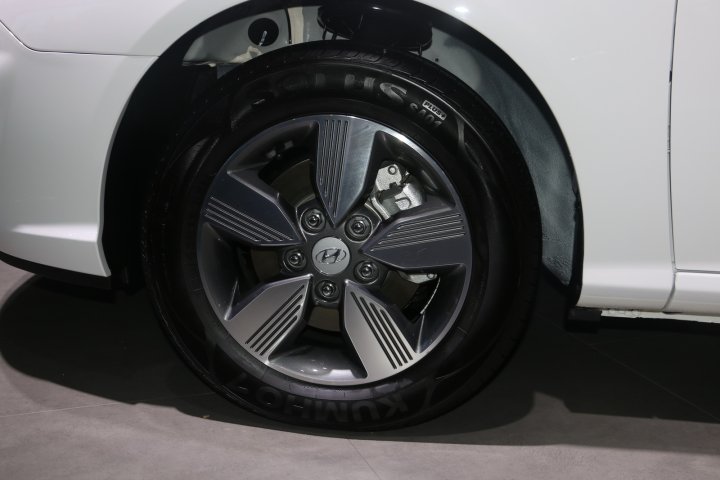 广州开四限四实行,北京现代新伊兰特EV来得正