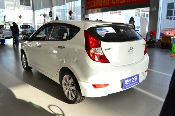 现代瑞奕限时优惠17万元欢迎试乘试驾