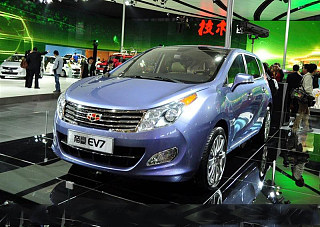 吉利EV7
