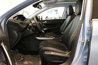 标致308S座椅
