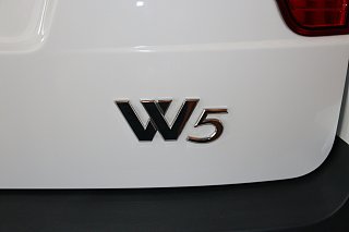 荣威W5