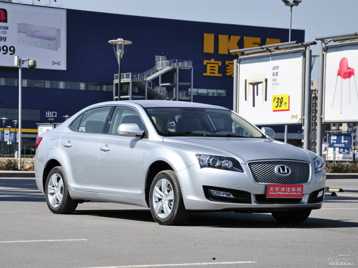 "超级家轿"华泰路盛e70震撼上市