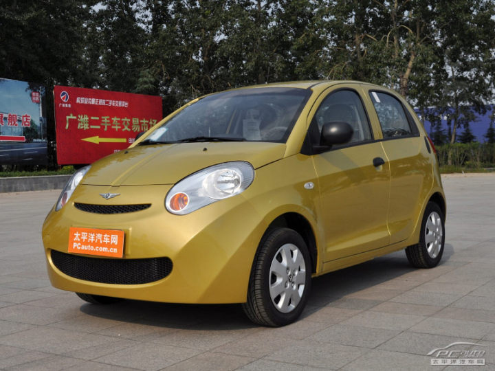 瑞麒m1购车现金降6000元 智能精品小车