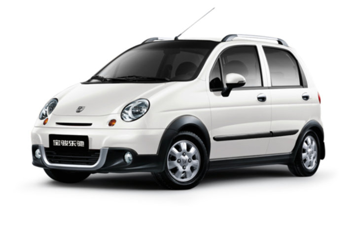 东城老街寻趣儿 开自主微车钻胡同去