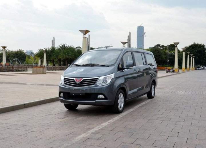 产量突破2200万 发布全球银标 五菱开启新征程