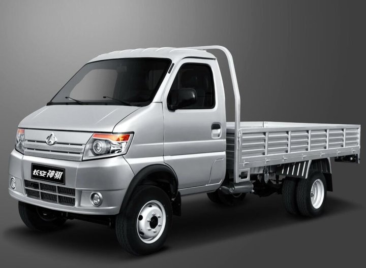 提前换装国五 长安神骐t20动力内饰同步升级