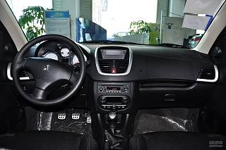 标致207中控