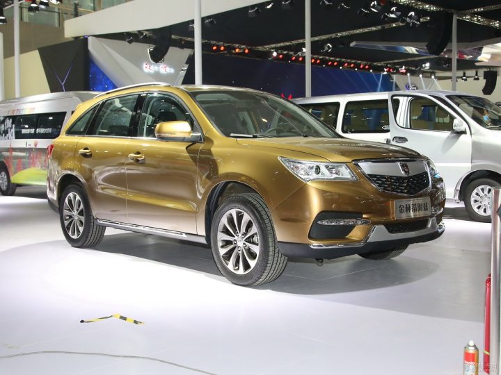 金杯蒂阿兹成都车展公布内饰 11月上市