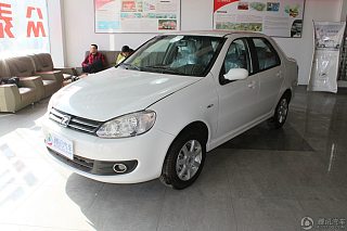 众泰Z200外观