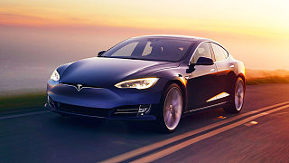 Model S 100D