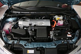 双擎 1.8L E-CVT豪华版