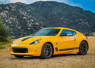 日产370Z