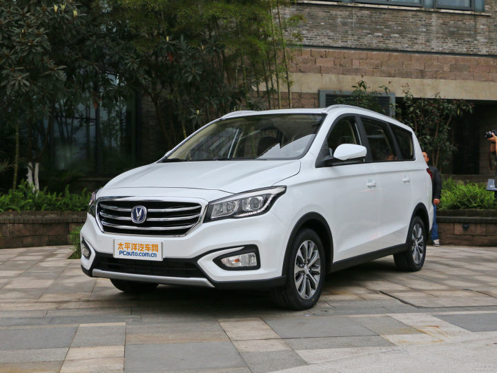 全面智能化 长安凌轩自动挡成家用mpv新宠