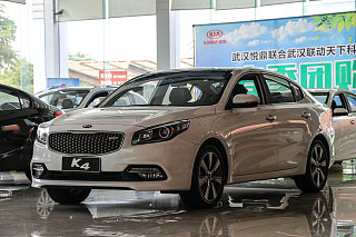起亚K4