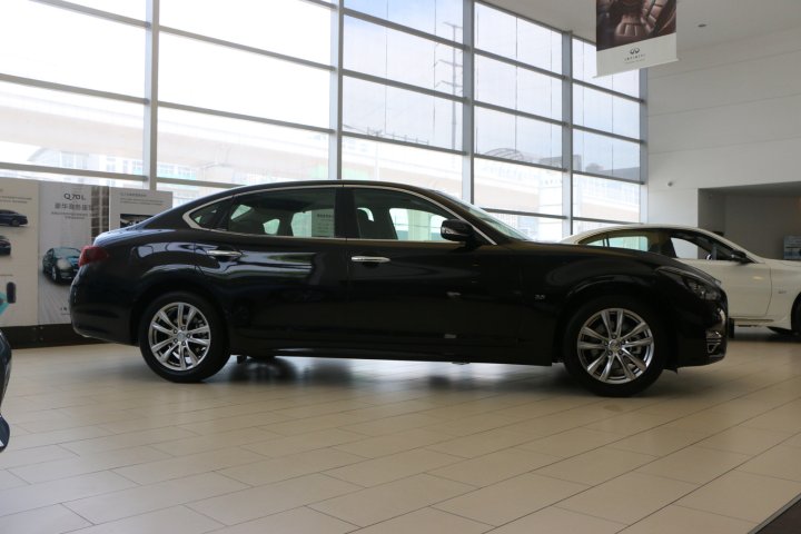 顶级奢华 激悦感观 实拍英菲尼迪q70l