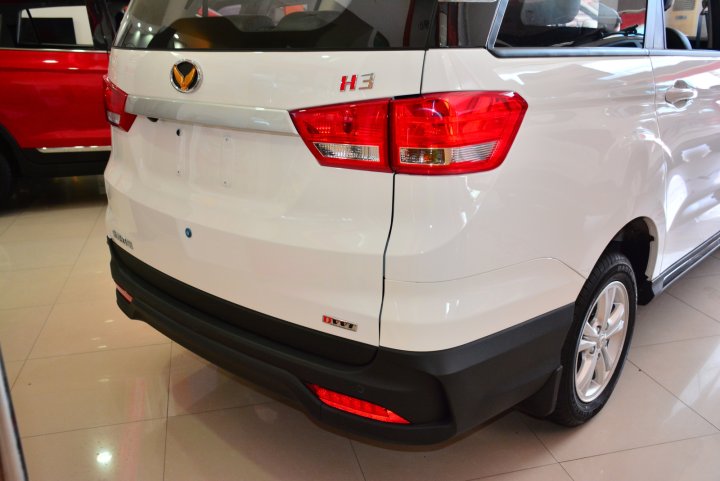 试驾北汽幻速h3f 立志要做个好青年