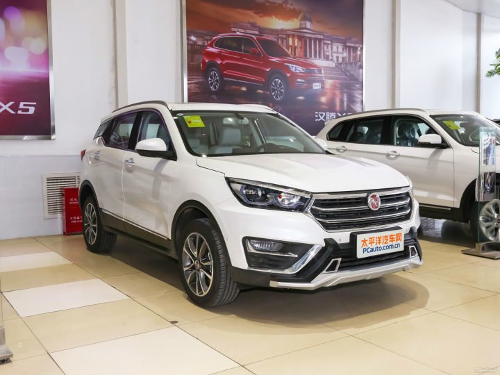 再为自主紧凑suv添把火 车展图解汉腾x5