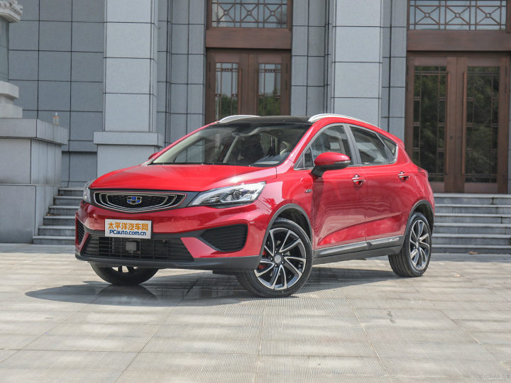 吉利远景缤越和吉利帝豪GS哪个好 根据个人喜