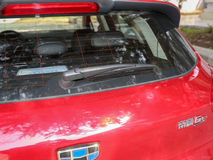 吉利远景缤越和吉利帝豪GS哪个好 根据个人喜