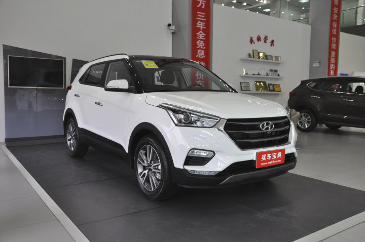 采用两种后悬架形式 北京现代ix25实车