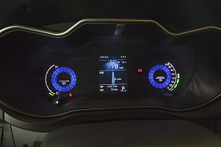 众泰Z500新能源