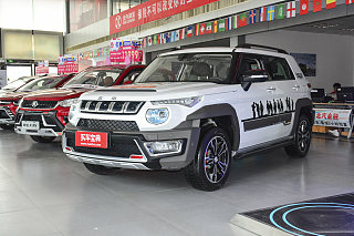 北京越野BJ20