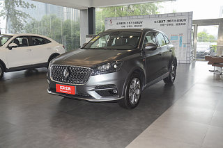 宝沃BX7外观