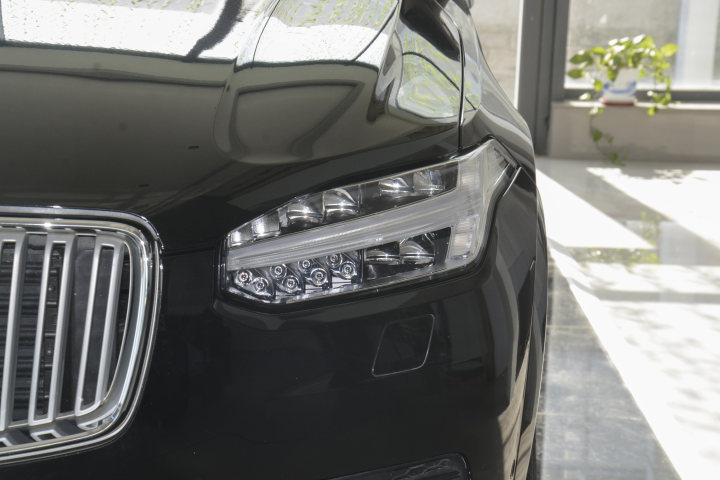 领克7座大型SUV太帅了! 与沃尔沃XC90共享平