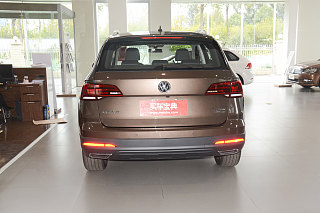 【炫雅棕途岳外观汽车图片_高清大图】