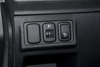 【雪山白EC220 经典版EC系列中控汽车图片_