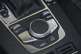 【sportback 35 tfsi 运动型 国v奥迪a3中控汽车图片_高清大图】