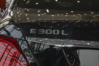 改款 E 300 L 运动豪华型