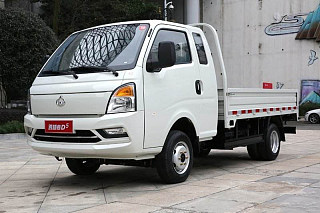 跨越者D5外观