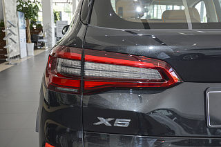 xDrive40i M运动套装