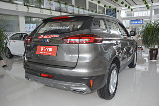 【钛晶灰1.8td 手动两驱精英型博越外观汽车图片_高清大图】 - 买车网