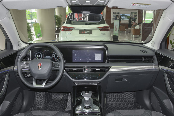 0t级别:中型suv车身结构:suv厂商:红旗车款详情红旗hq9红旗ls7红旗e