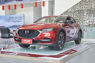 马自达CX-4