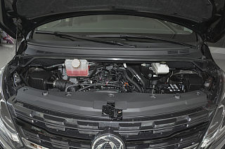 1.8T 手动豪华型