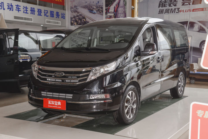 瑞风M5 2014款 彩旅 2.0T 汽油自动商务版