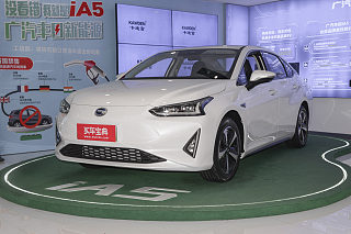 广汽丰田iA5外观