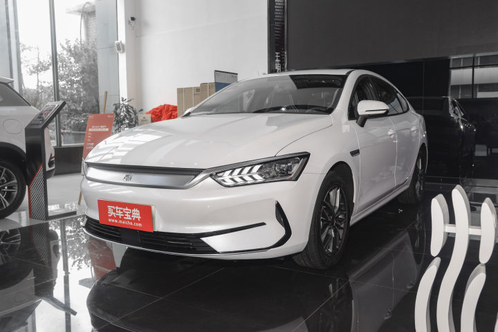 秦PLUS 2021款 EV 500KM 豪华型