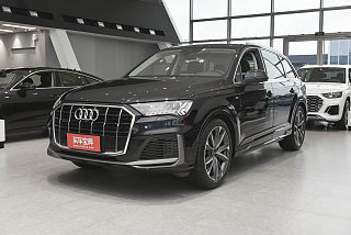 奥迪Q7外观