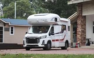 上汽大通MAXUS V100房车外观