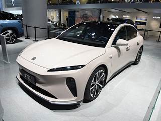 蔚来ET5