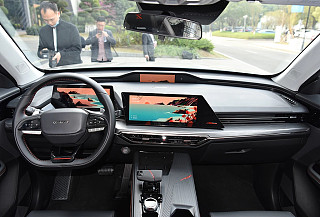 长安欧尚Z6中控