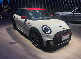 JCW