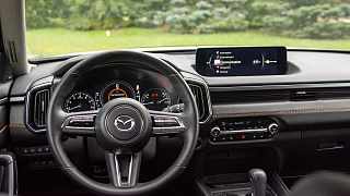 马自达CX-50(海外)中控