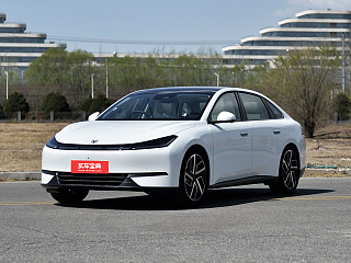 极狐 S3外观